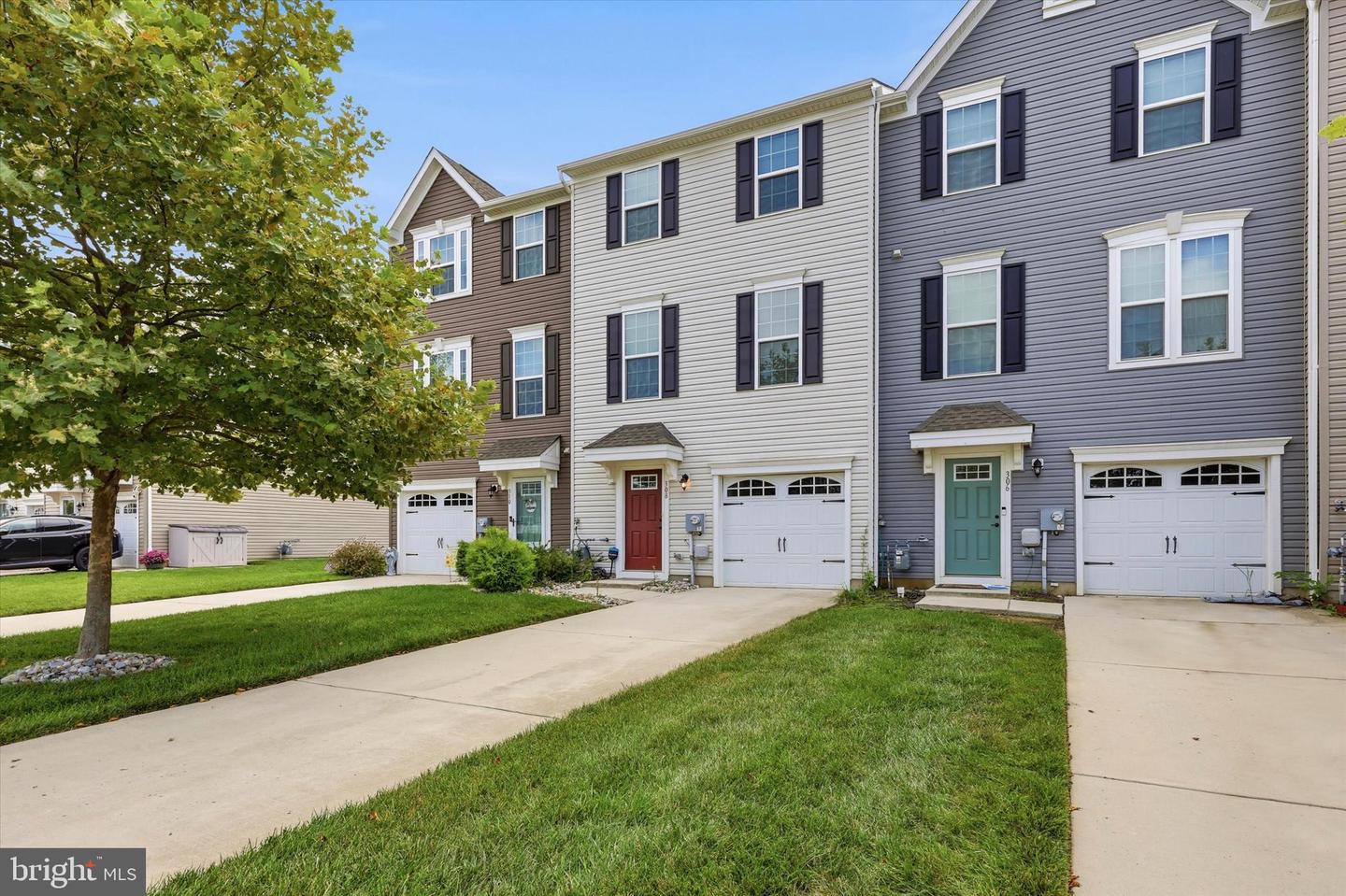 308 Dalton Dr — photo