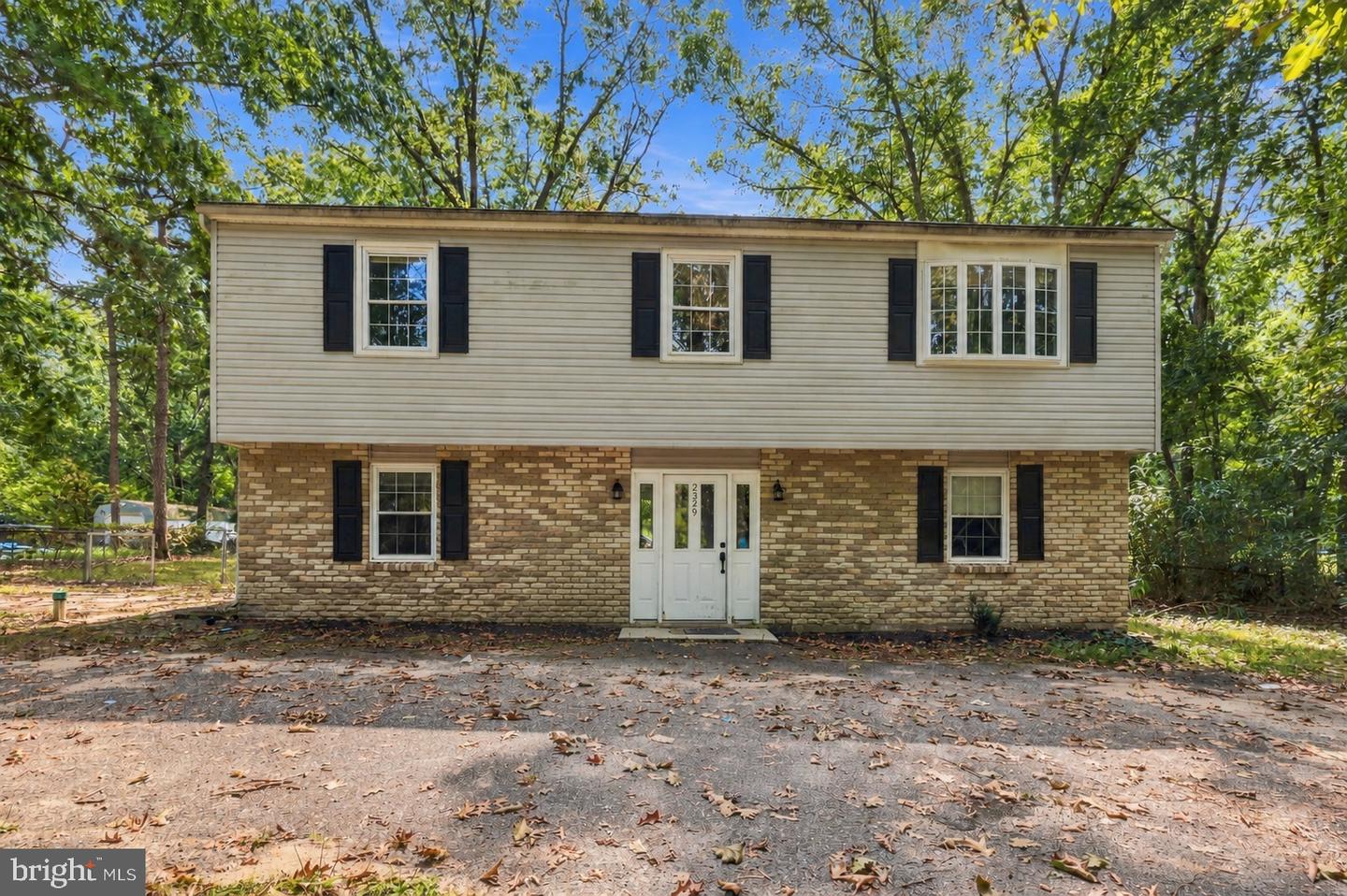 2329 Sunny Hill Ave — photo