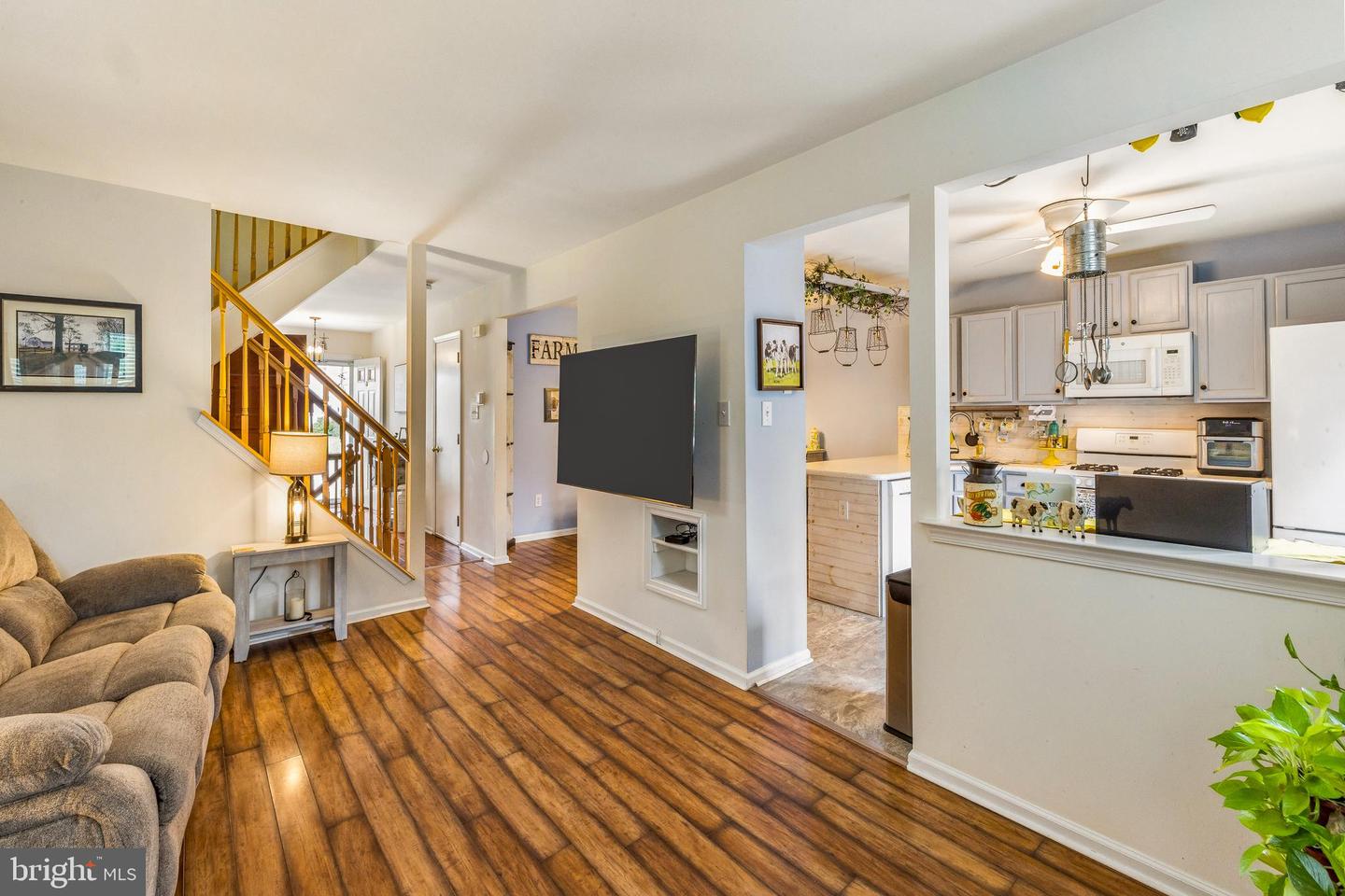2 Hetton Ct — photo