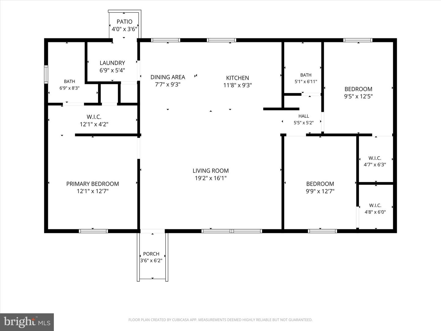 897 Clover Dr — photo