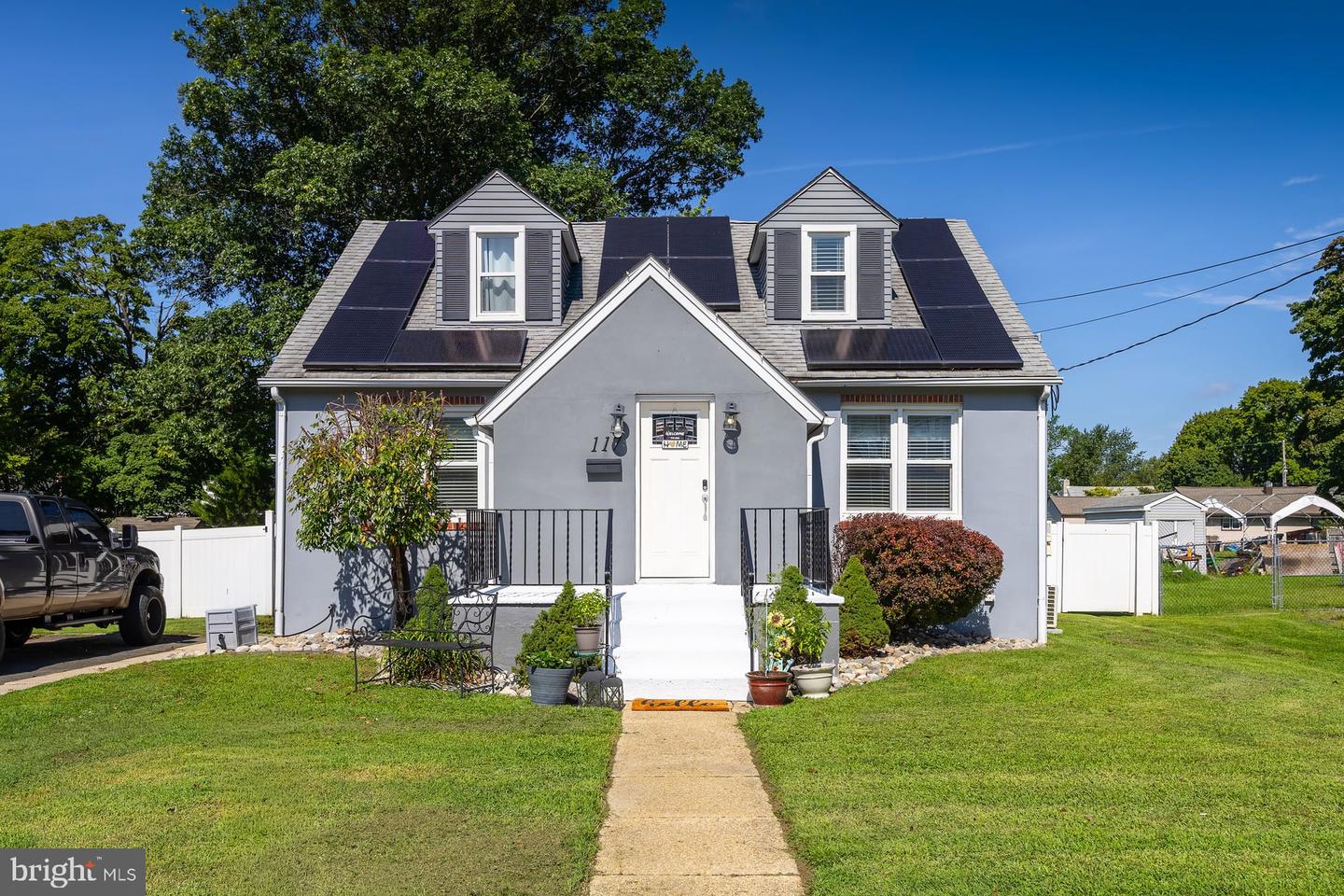 117 Saybrook Ave — photo