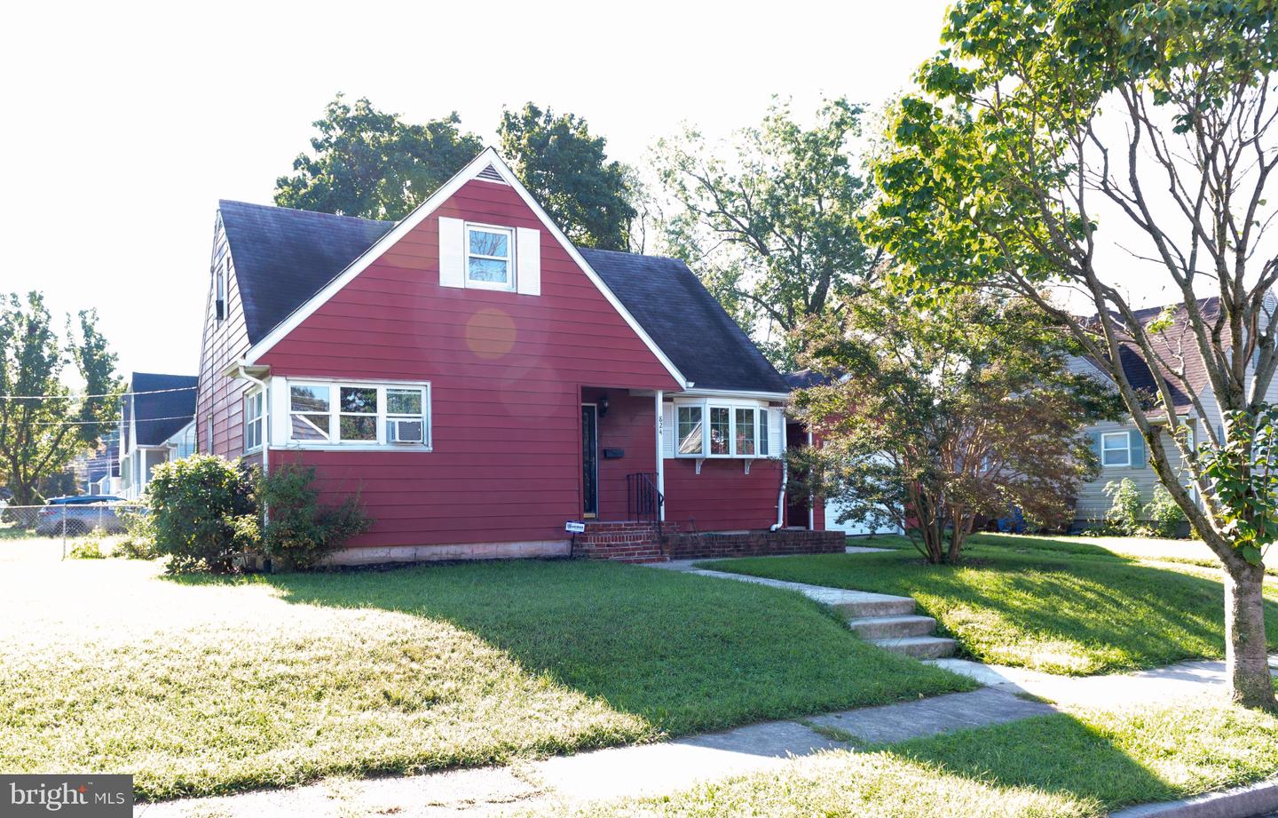 824 Wick Blvd — photo