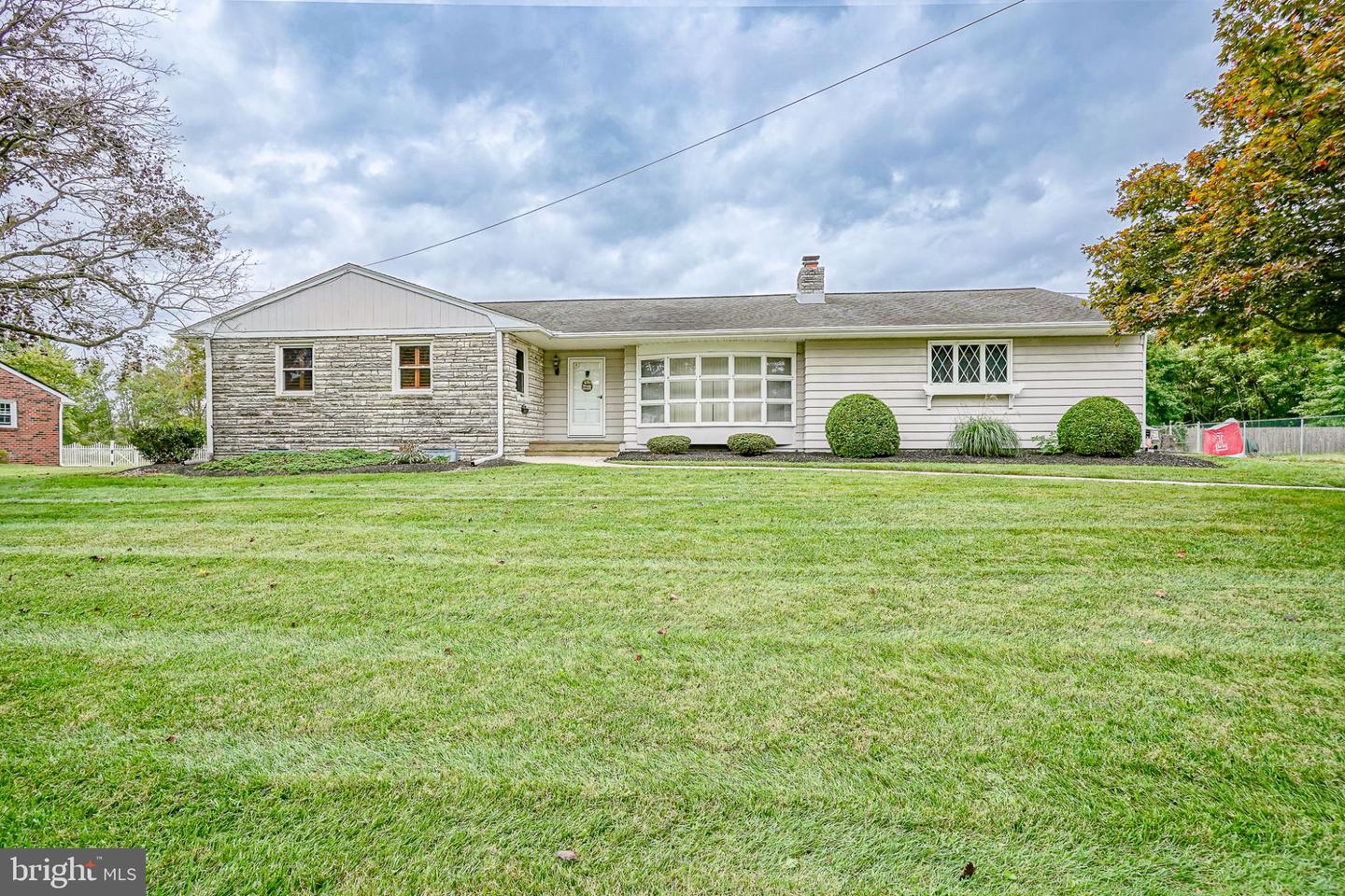 356 Democrat Rd — photo