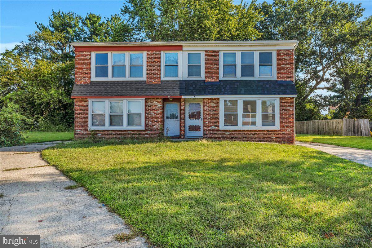 14 Corona Ct — photo