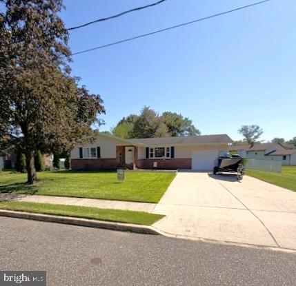 915 Mullen Ave — photo