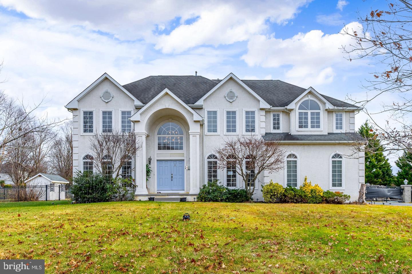 10 Morning Glory Cir — photo
