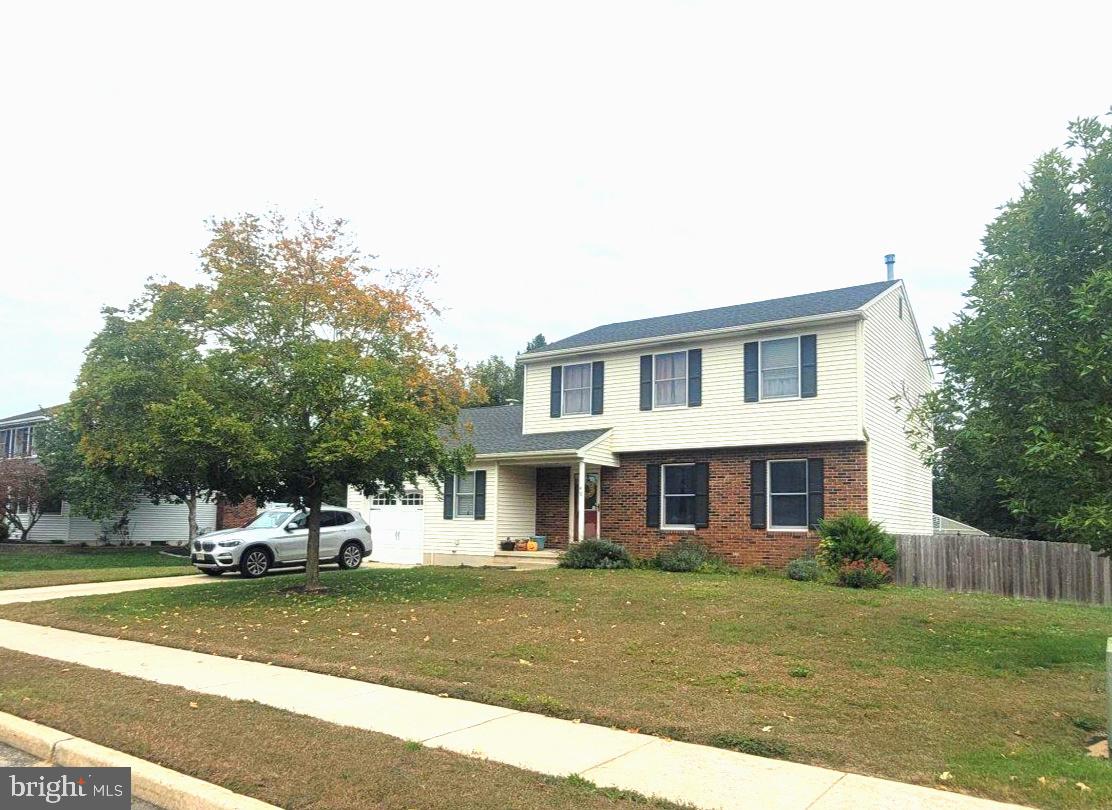 49 Dogwood Ave — photo
