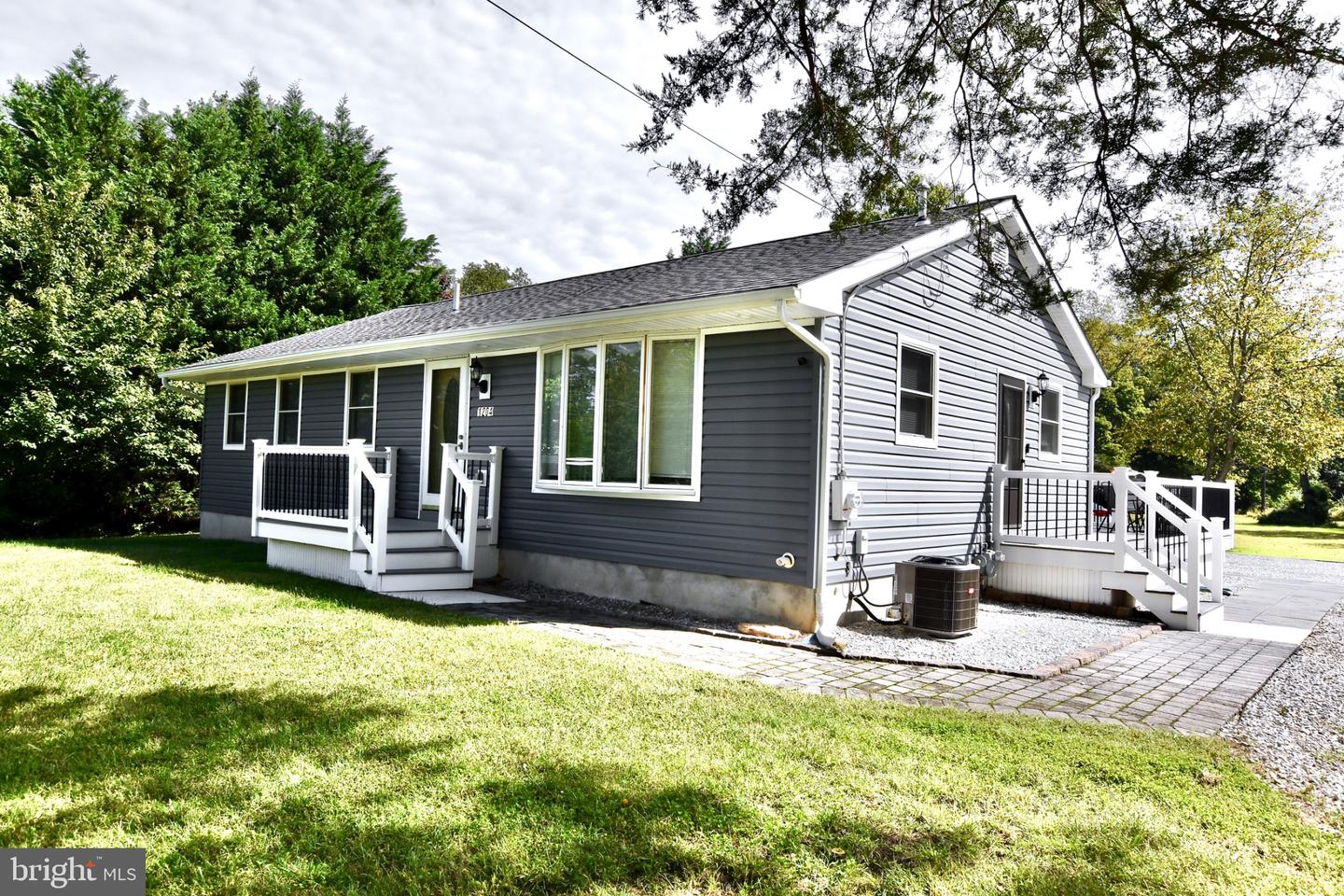 1204 Clayton Rd — photo