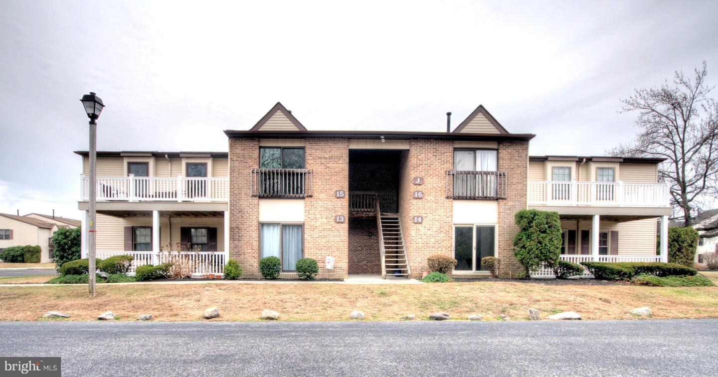 14 Pickwick Pl — photo