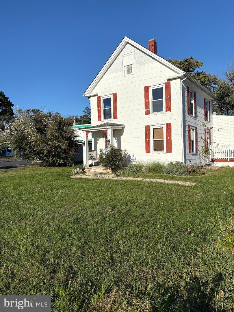3 S Southeast Blvd — photo