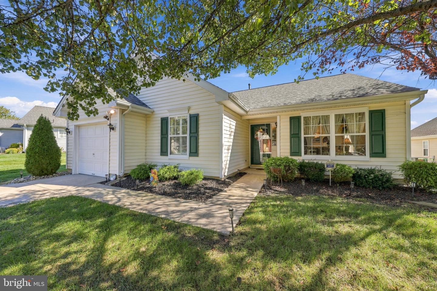 17 Maple Leaf Circle, Sewell, NJ 08080 — photo 3