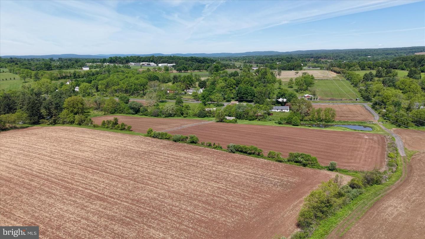 441 Pittstown Road, Pittstown, NJ 08867