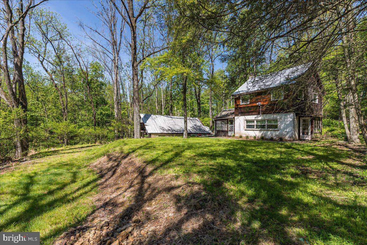 133 Woosamonsa Road, Pennington, NJ 08534