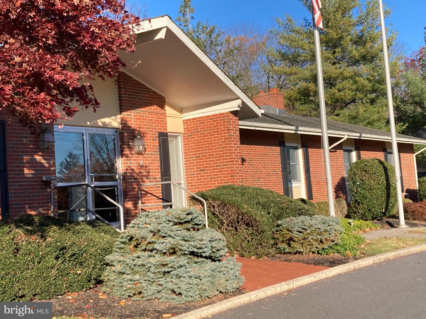 130 Route 31 N — photo