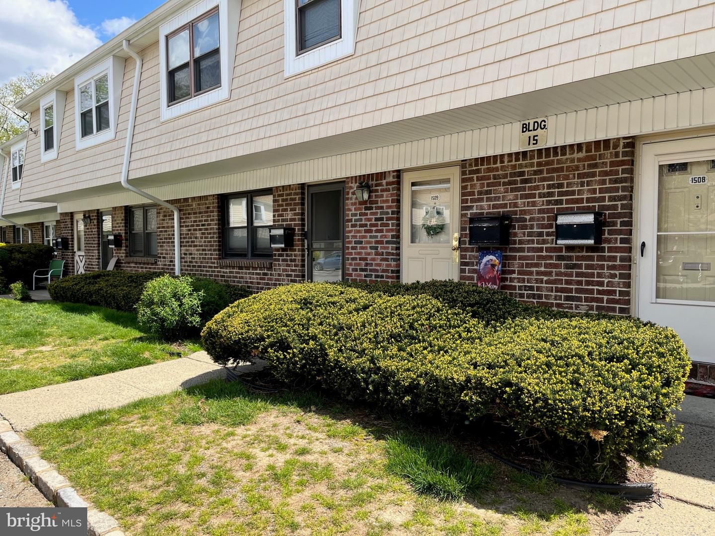 1508 Silver Ct — photo
