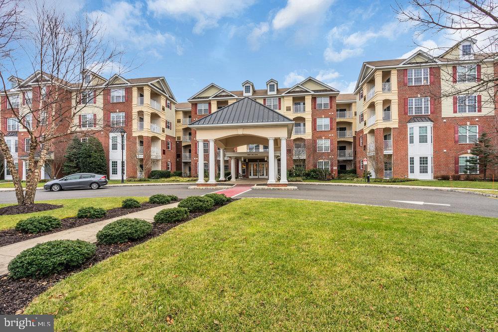 1114 Colts Cir #B — photo