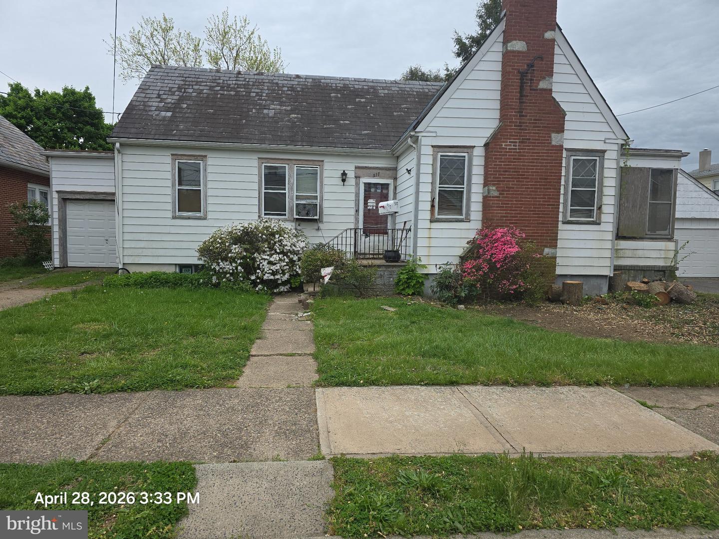 517 E Brown St — photo