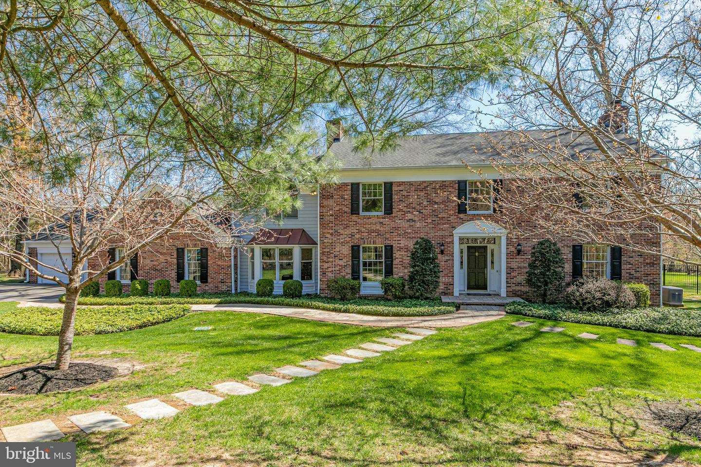 8 Winfield Road, Princeton, NJ 08540