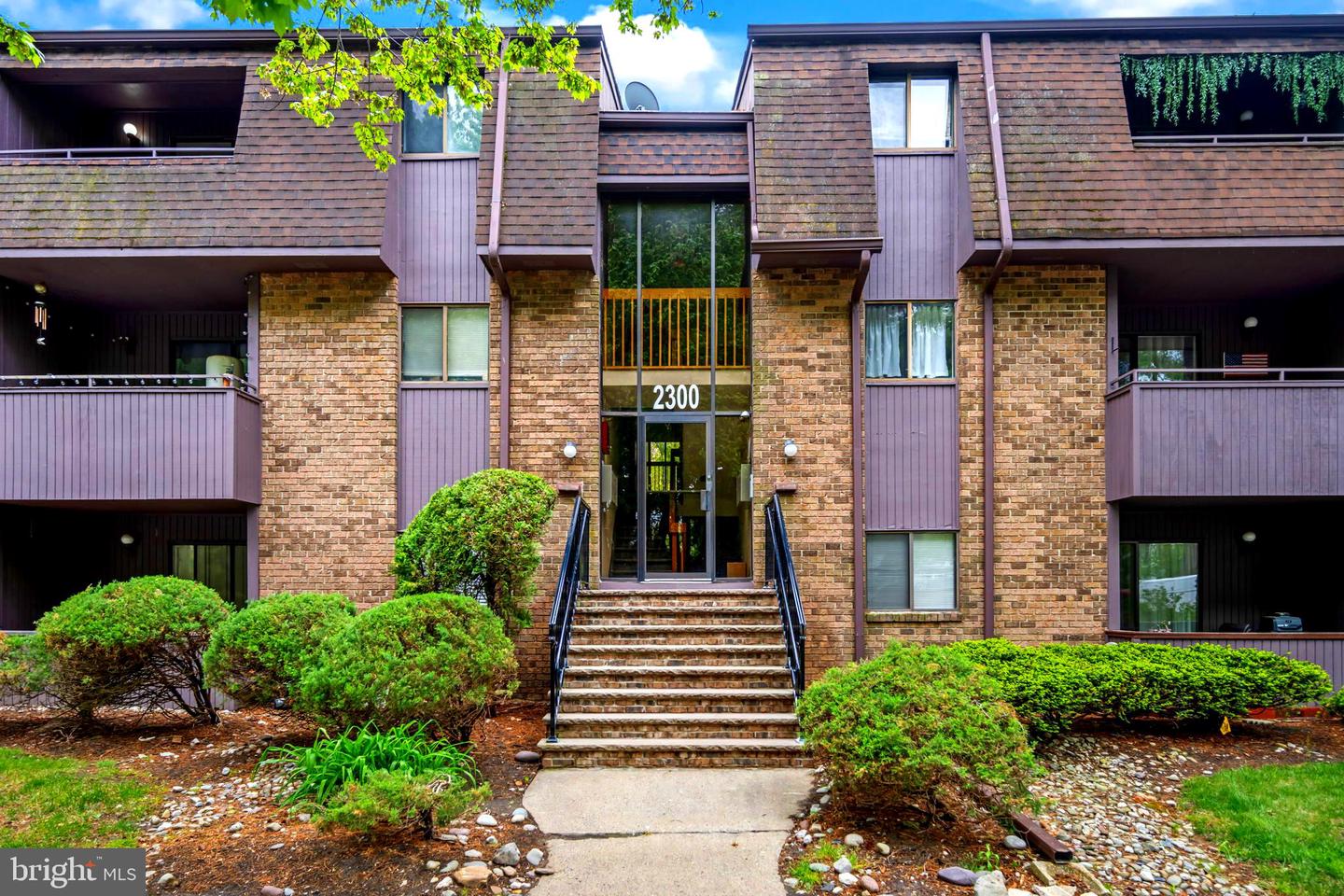2332 Old Stone Mill Dr — photo