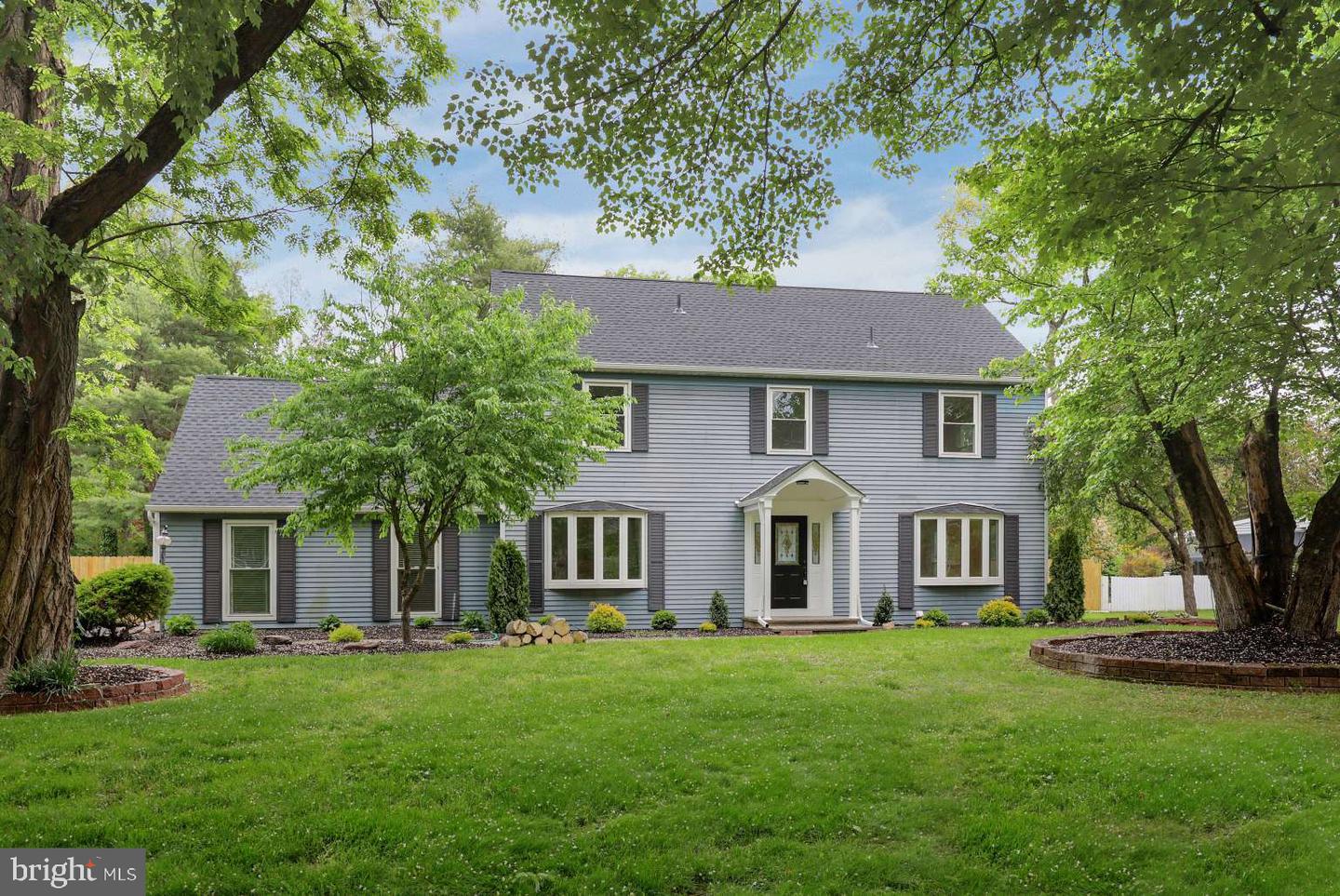 24 Riverview Dr — photo