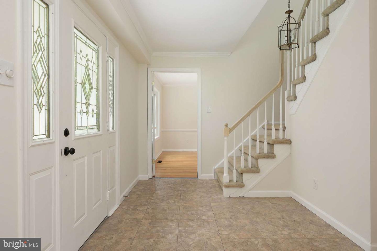 24 Riverview Drive, Ewing, NJ 08628 — photo 2