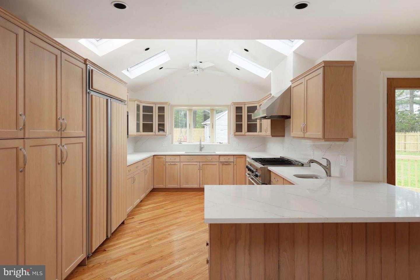 24 Riverview Drive, Ewing, NJ 08628 — photo 3