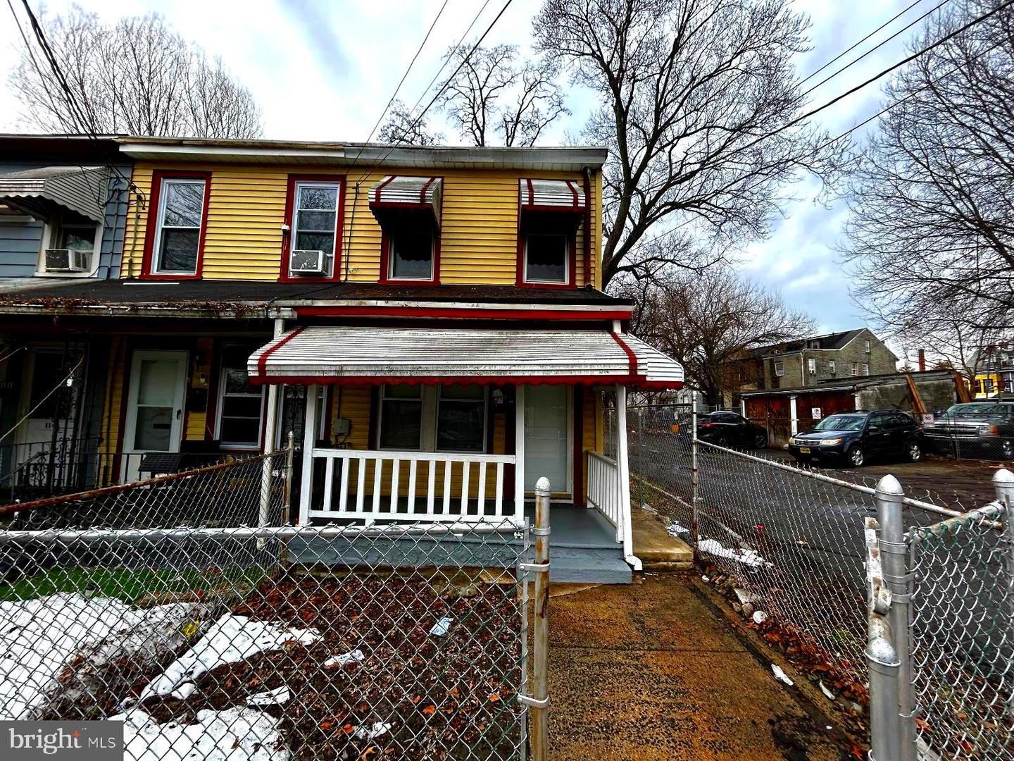 7 Race St — photo