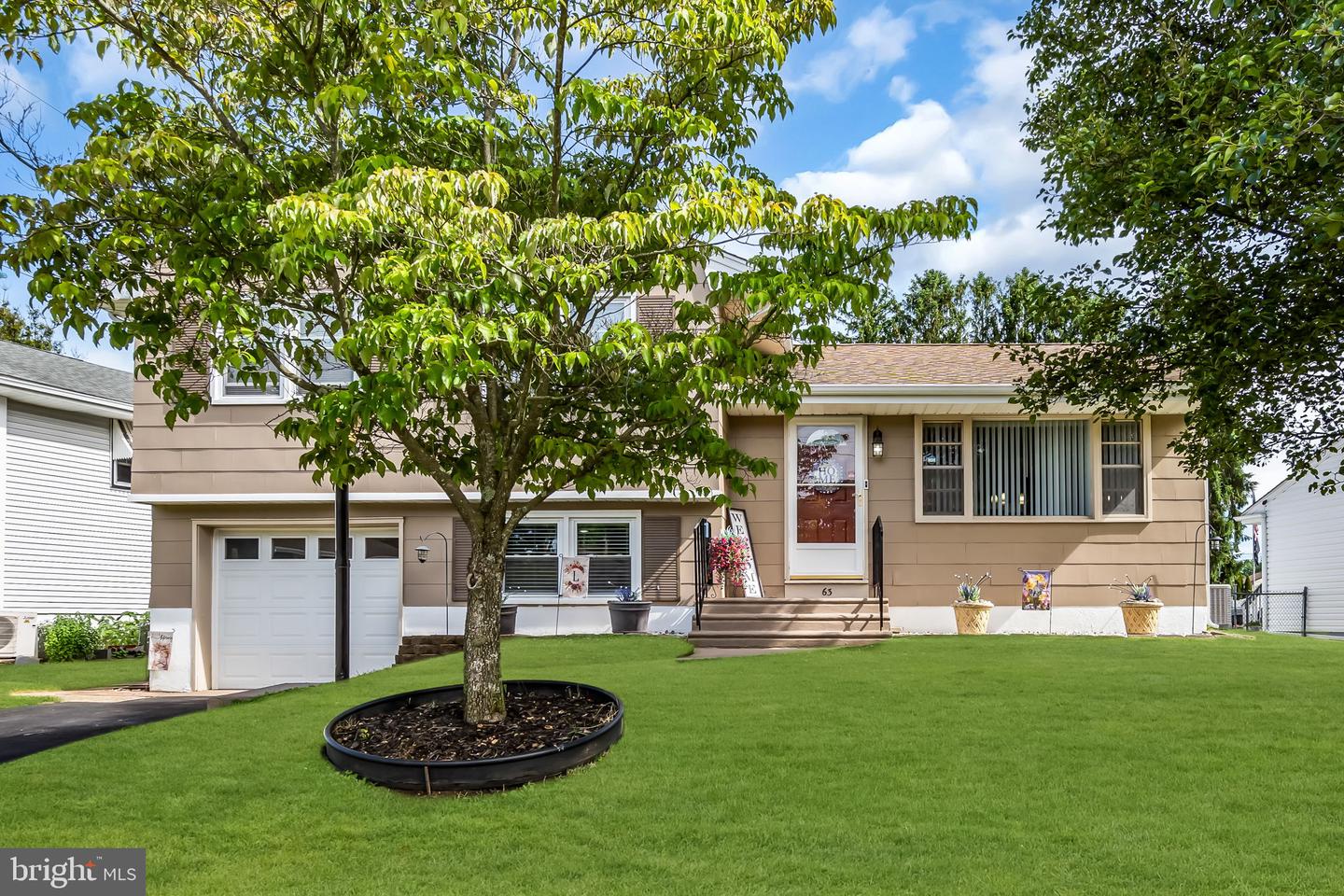 63 Valley View Road, Hamilton, NJ 08620