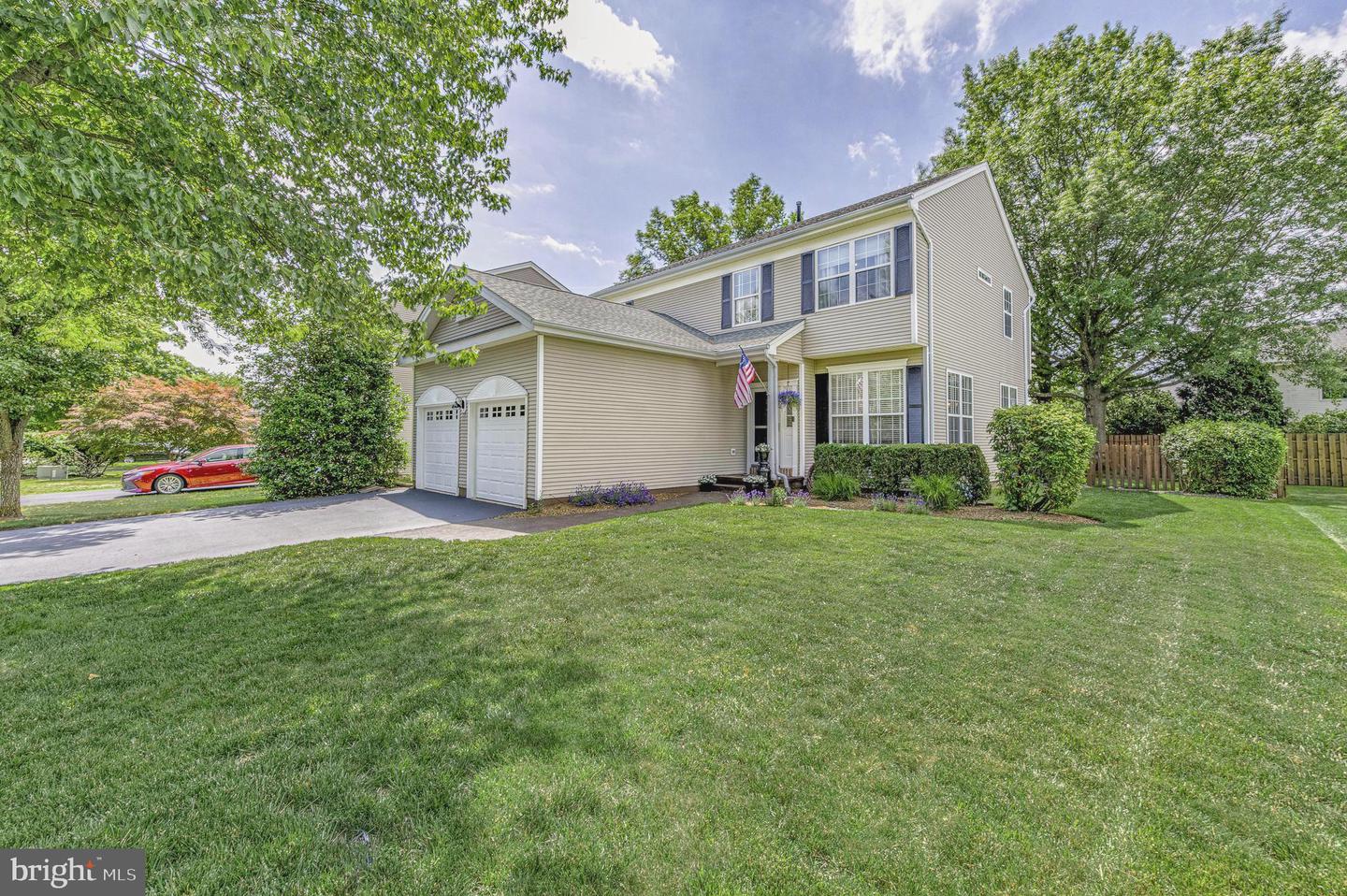 75 Manley Road, Pennington, NJ 08534
