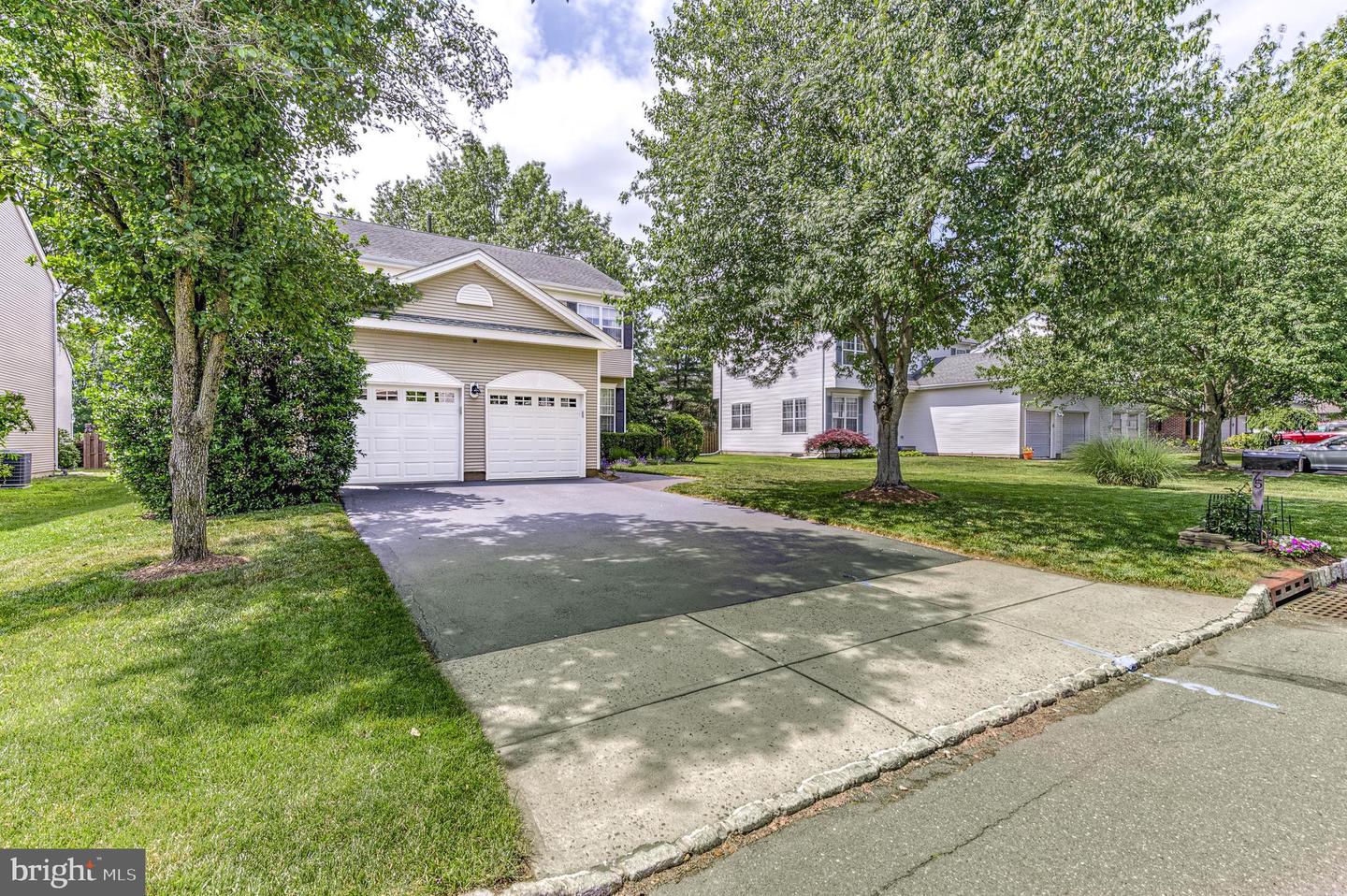 75 Manley Road, Pennington, NJ 08534 — photo 2
