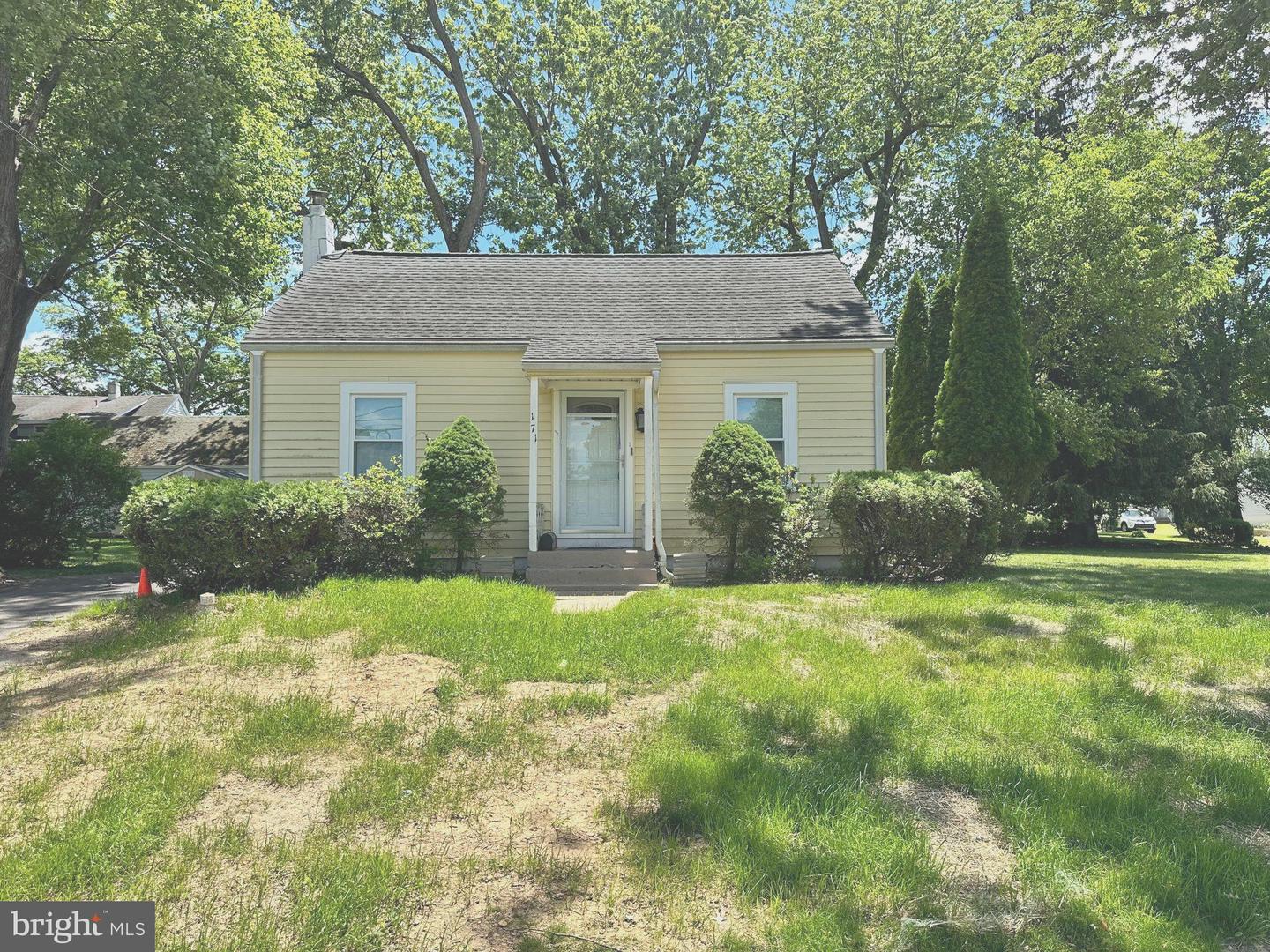 171 Claflin Ave — photo