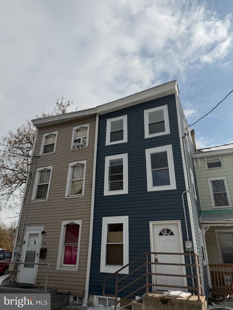 6 Seward Ave — photo