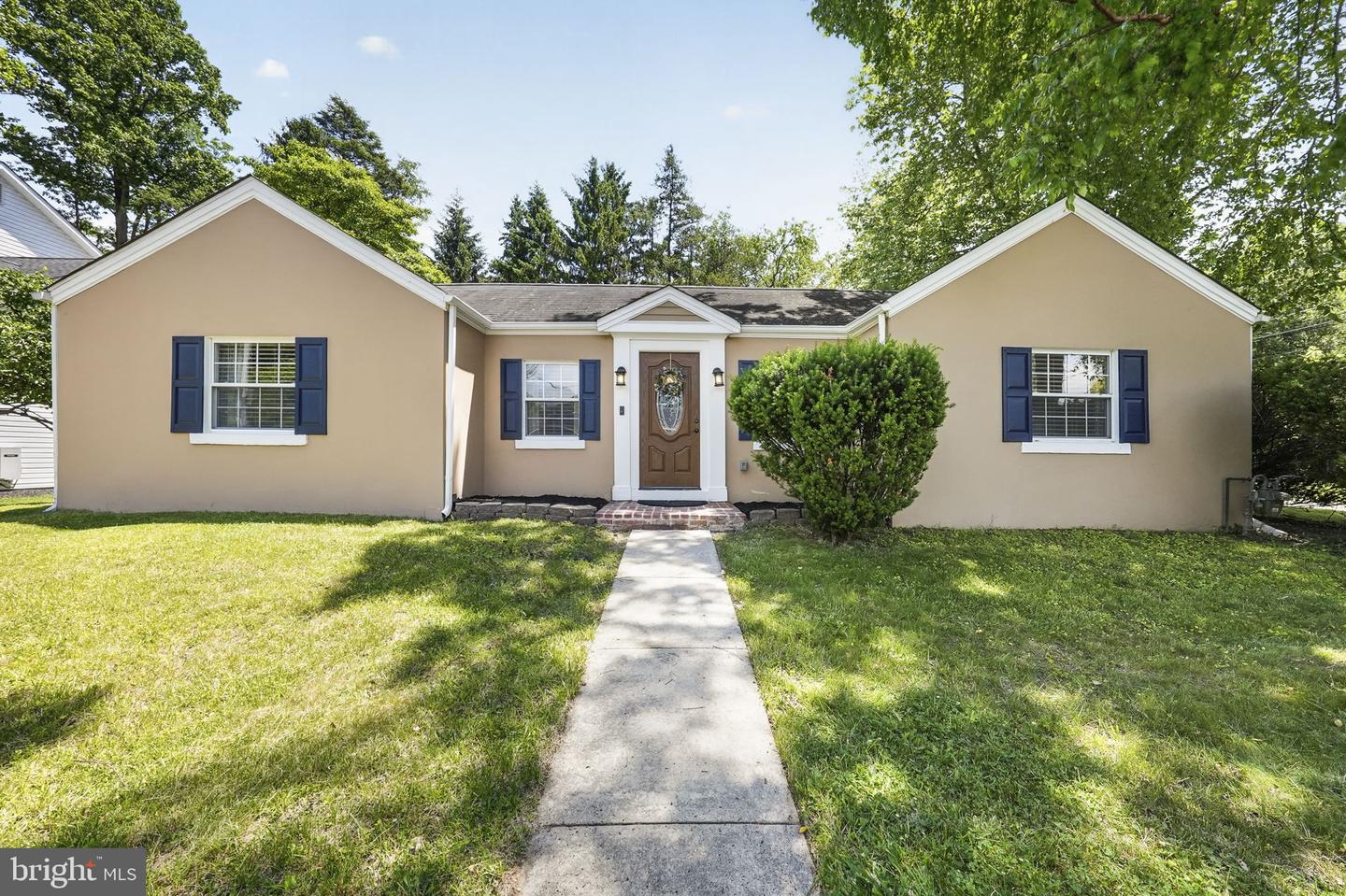 66 Birchwood Knoll — photo