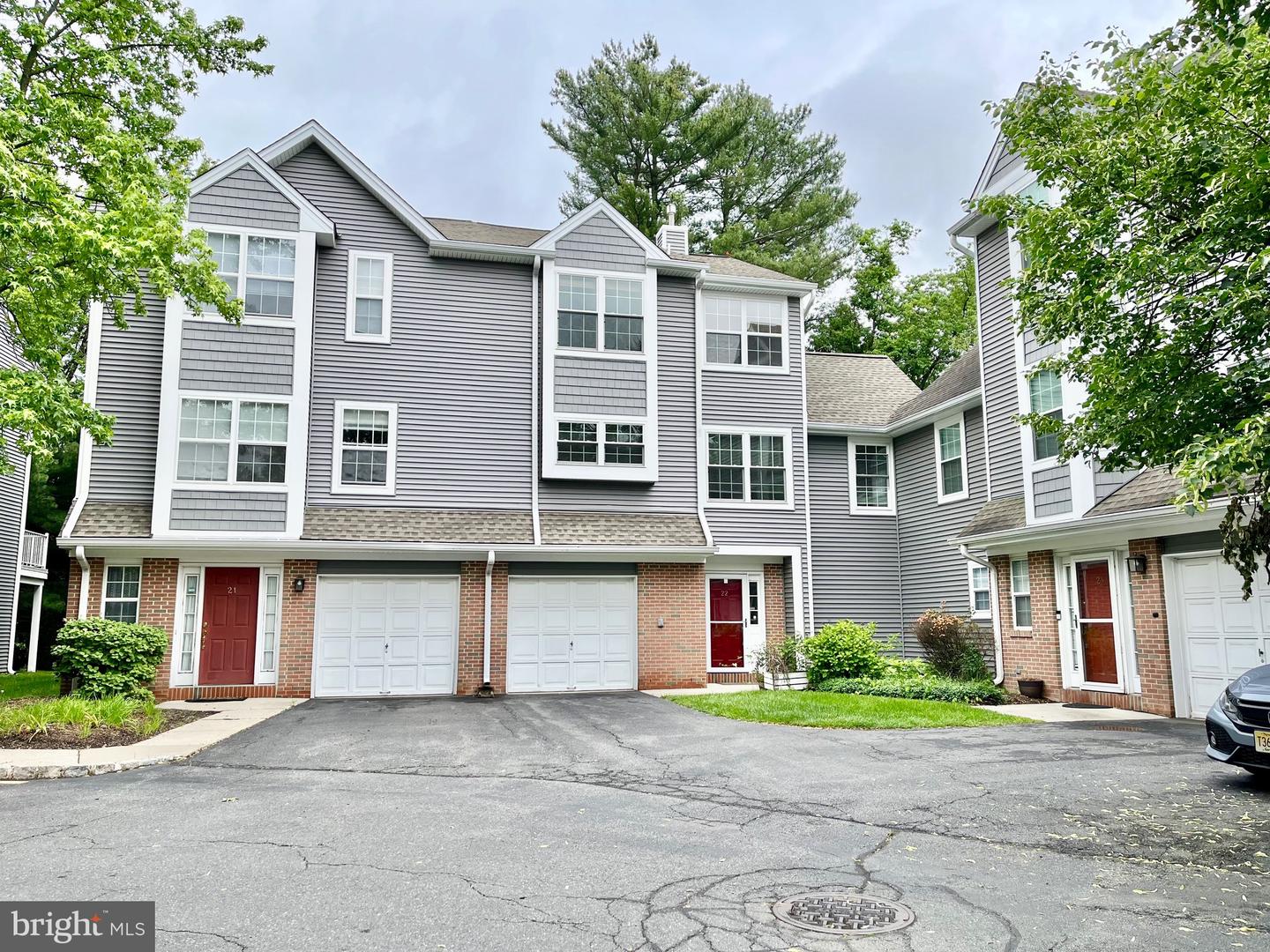 22 Halstead Pl — photo