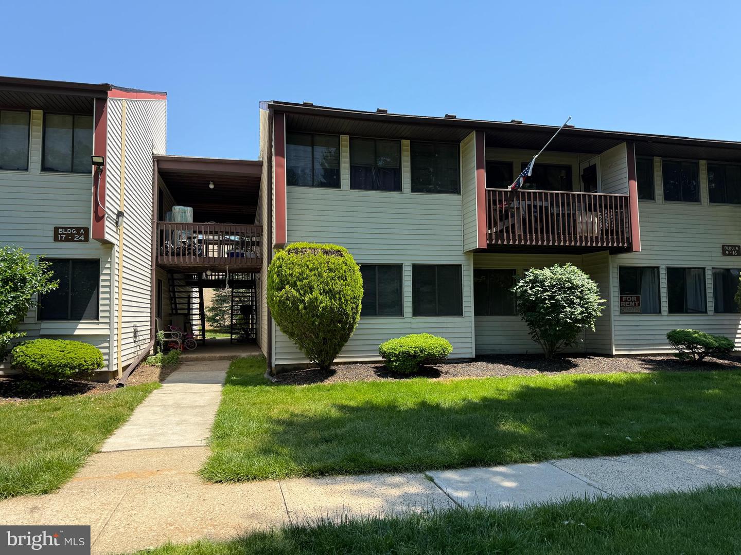 A-19 Avon Dr — photo