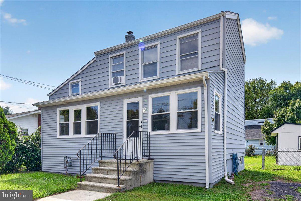 119 Smith Ave — photo
