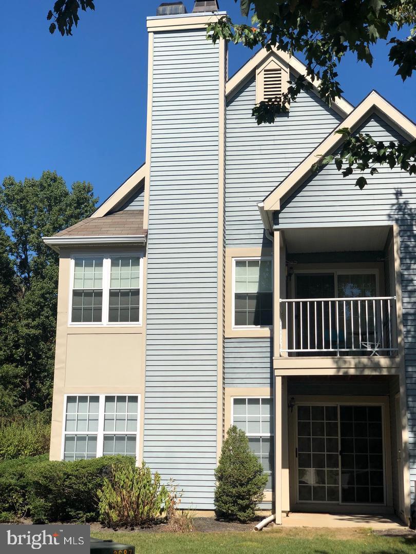 237 Andover Pl — photo
