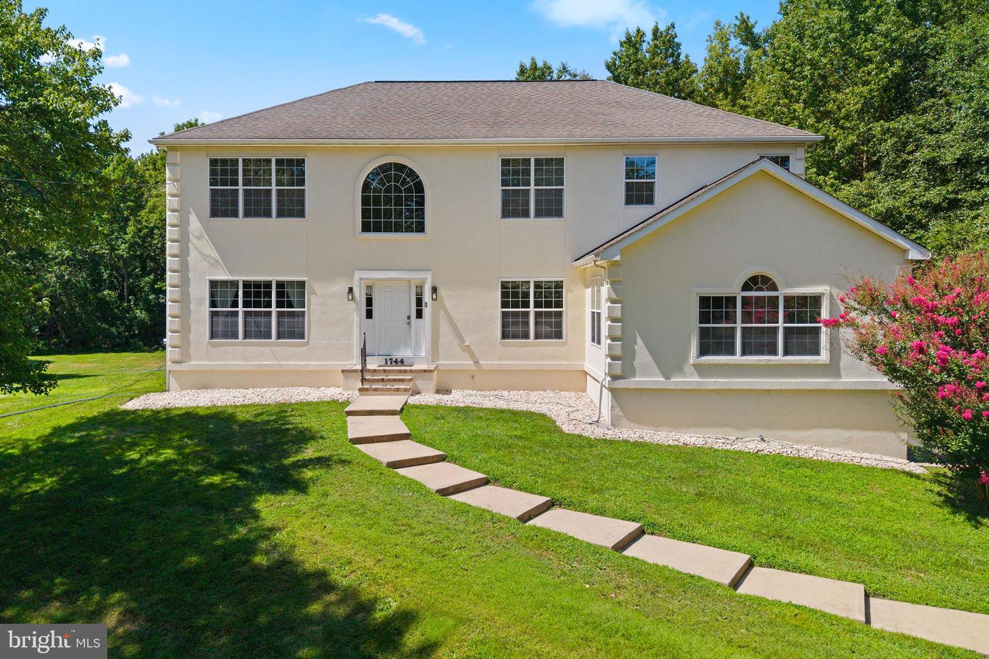 1744 Old Trenton Rd — photo