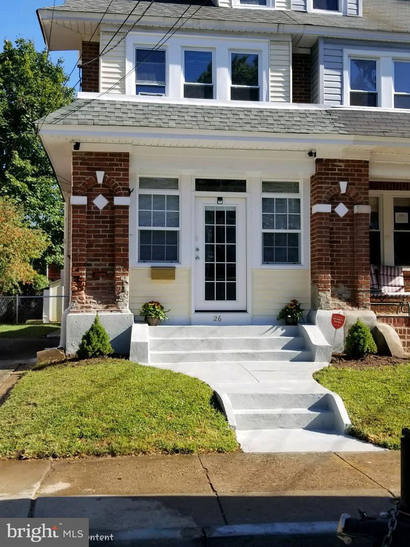 26 Columbia Ave — photo