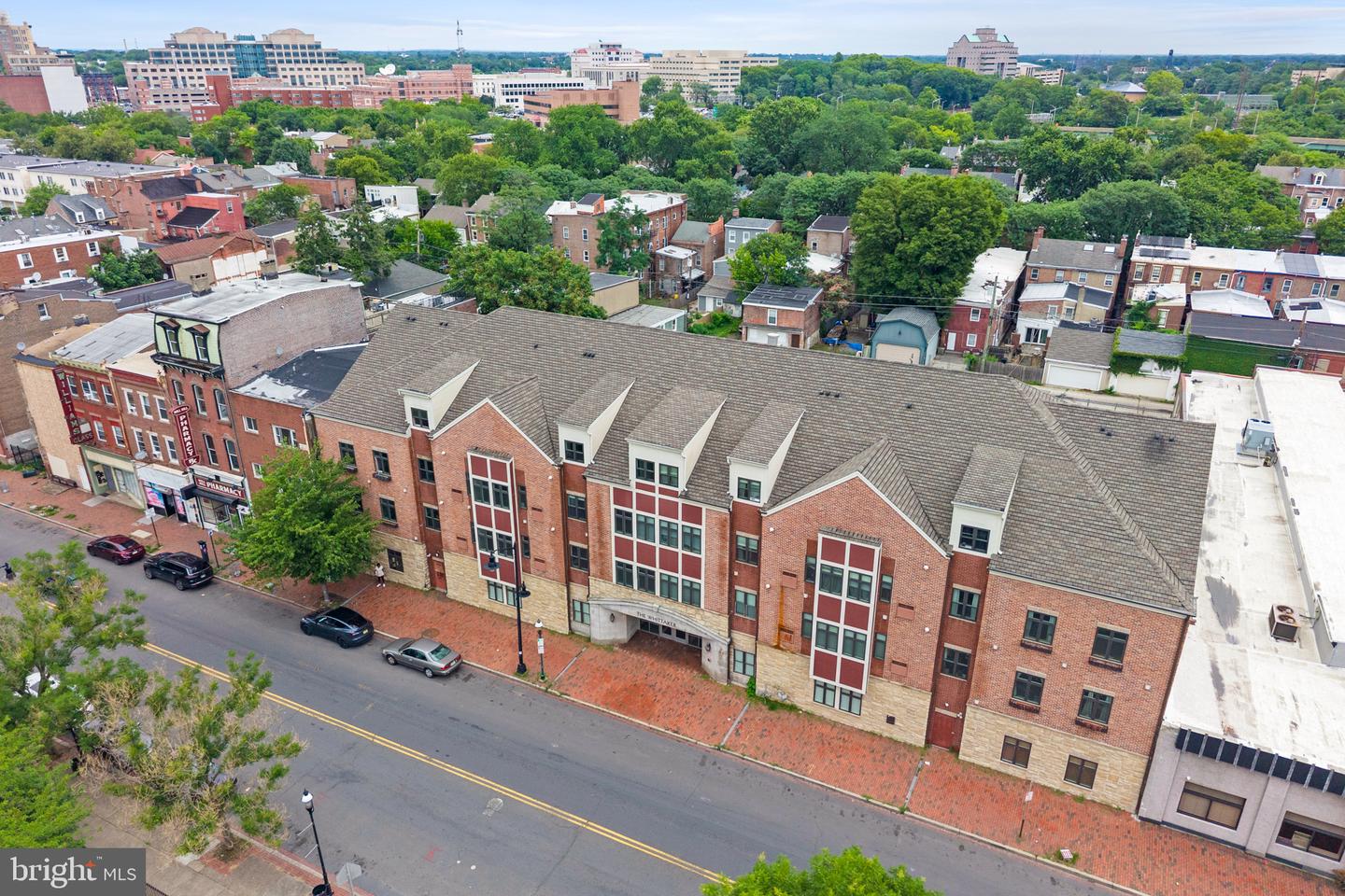 350 S Broad St #305 — photo