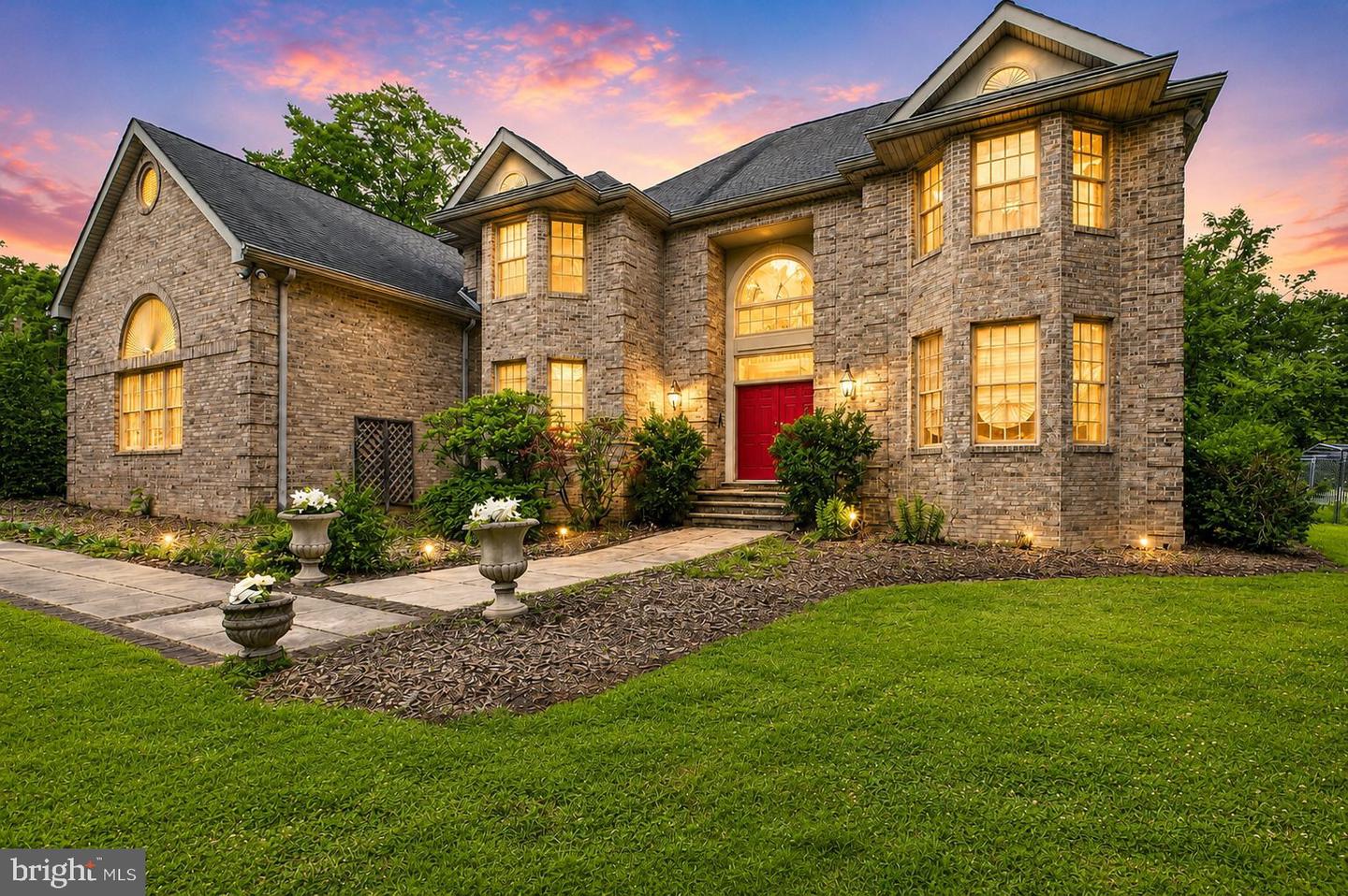 15 Scenic Dr — photo