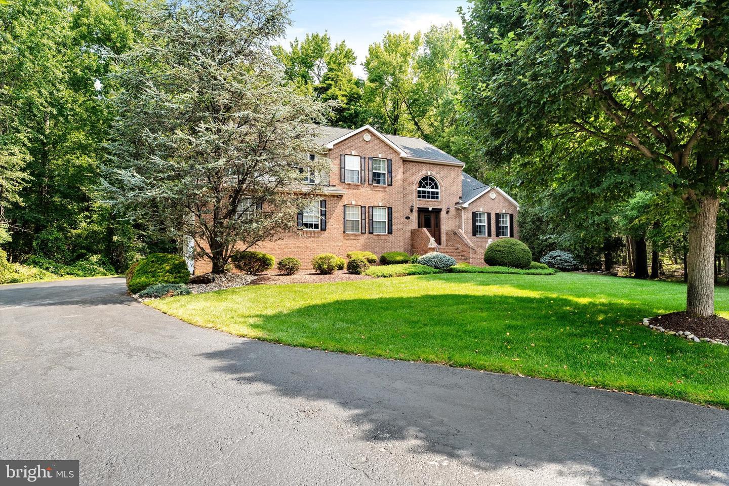36 Arnold Ln — photo