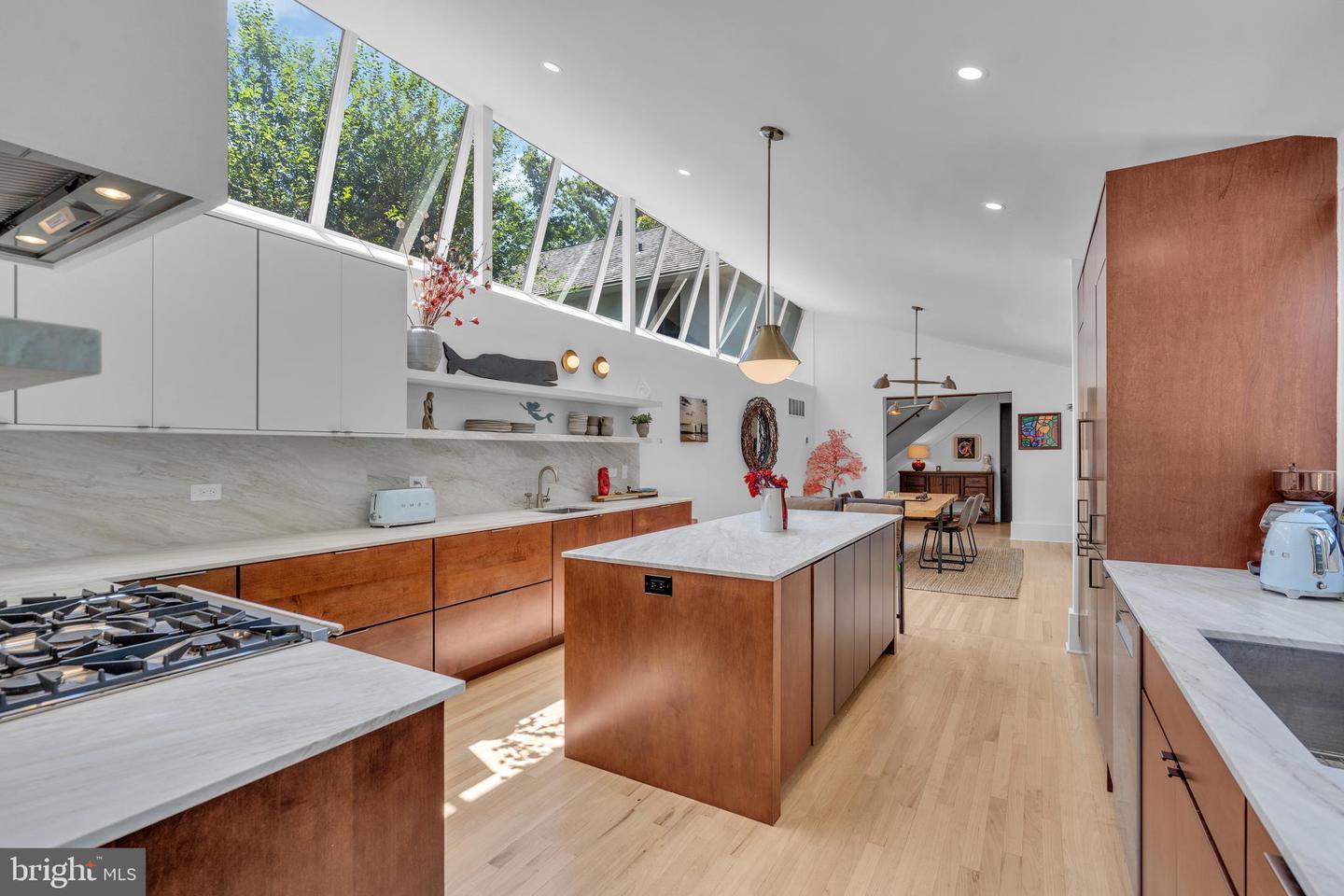 2 Puritan Ct — photo