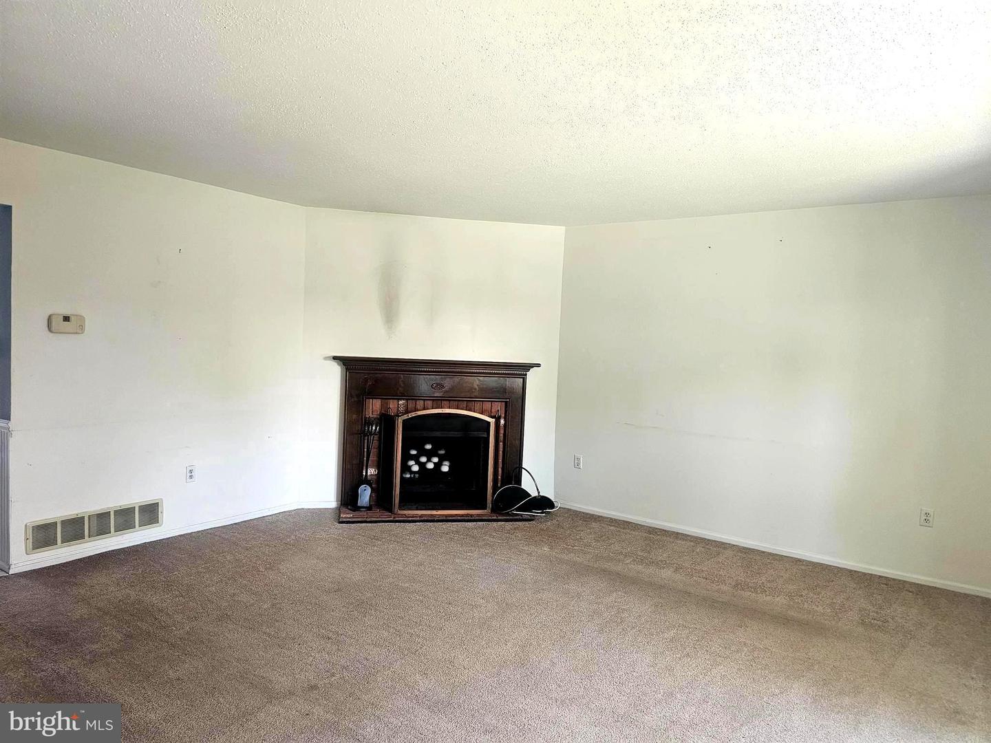 H 12 Shirley Ln — photo