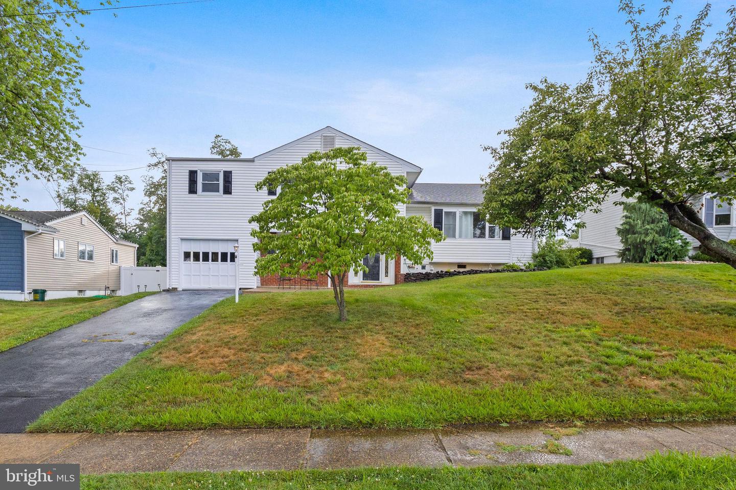 7 Hempstead Road, Hamilton, NJ 08610 — photo 2