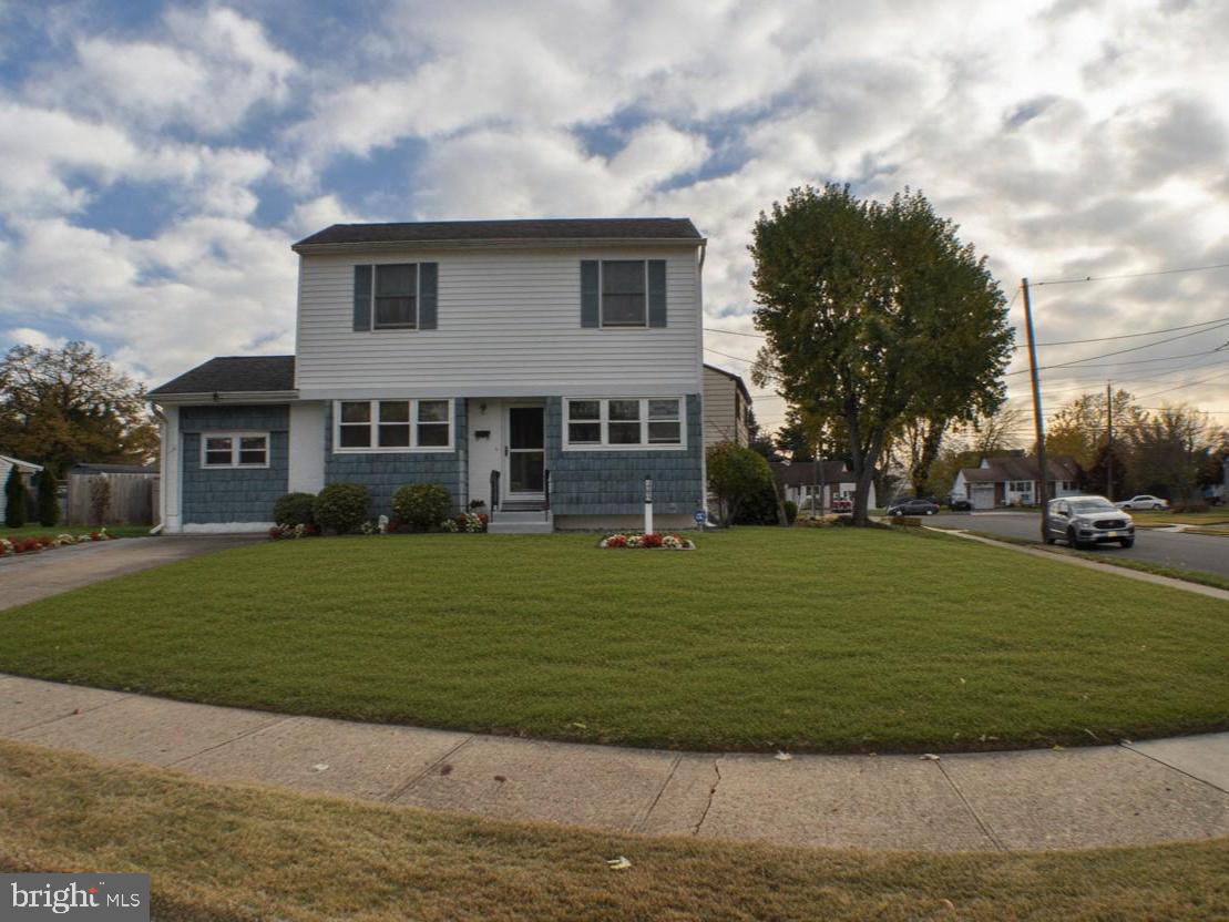 109 Elton Ave — photo