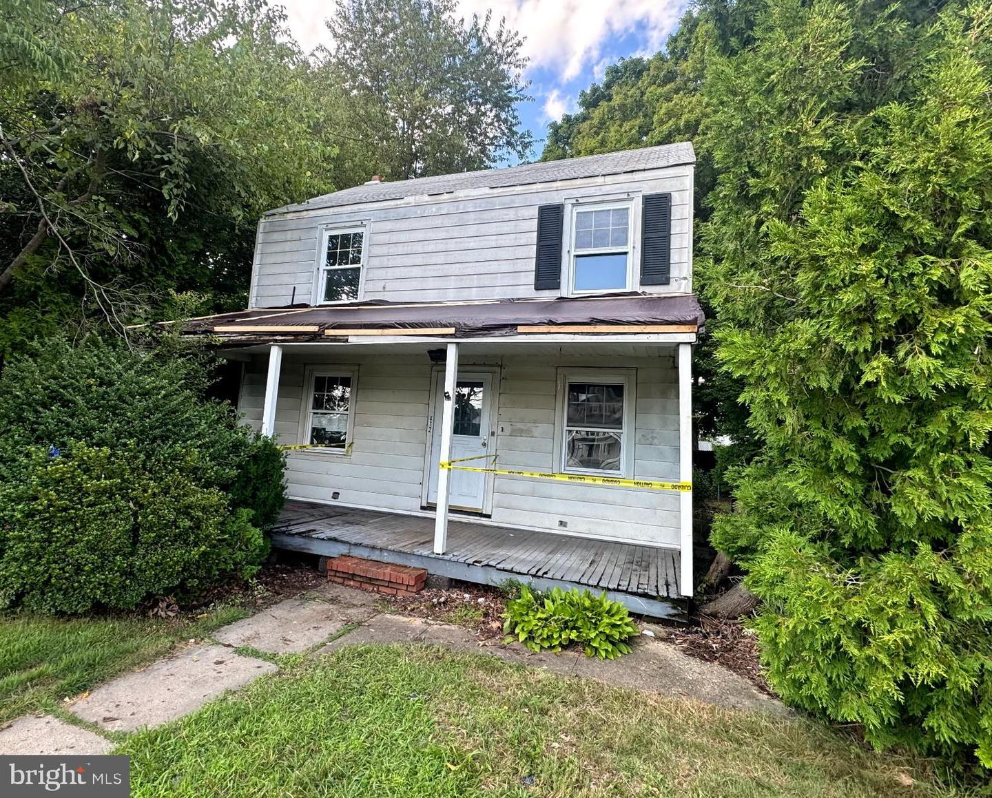 472 Connecticut Ave — photo