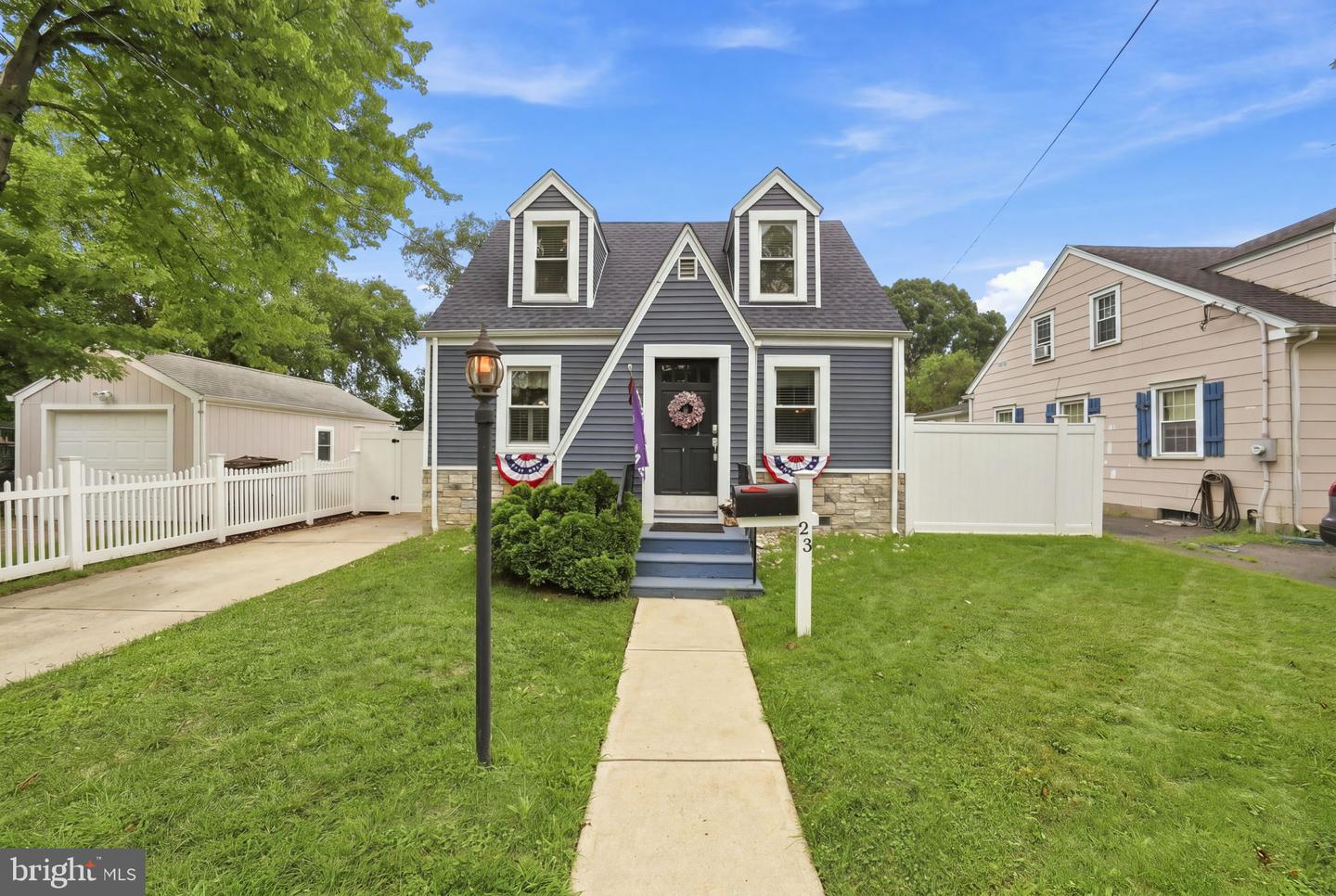 23 Riley, Hamilton, NJ 08610 — photo 2