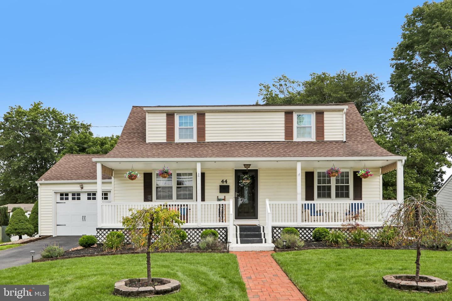 44 Pintinalli Dr — photo