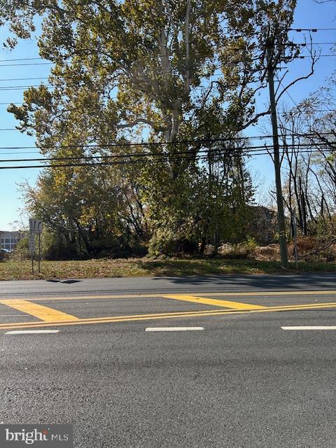 2353 Route 33 — photo